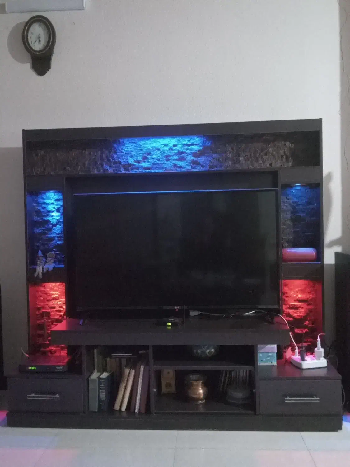 میز تلویزیون|میز تلویزیون|شاهین‌شهر, شهرک پردیس|دیوار