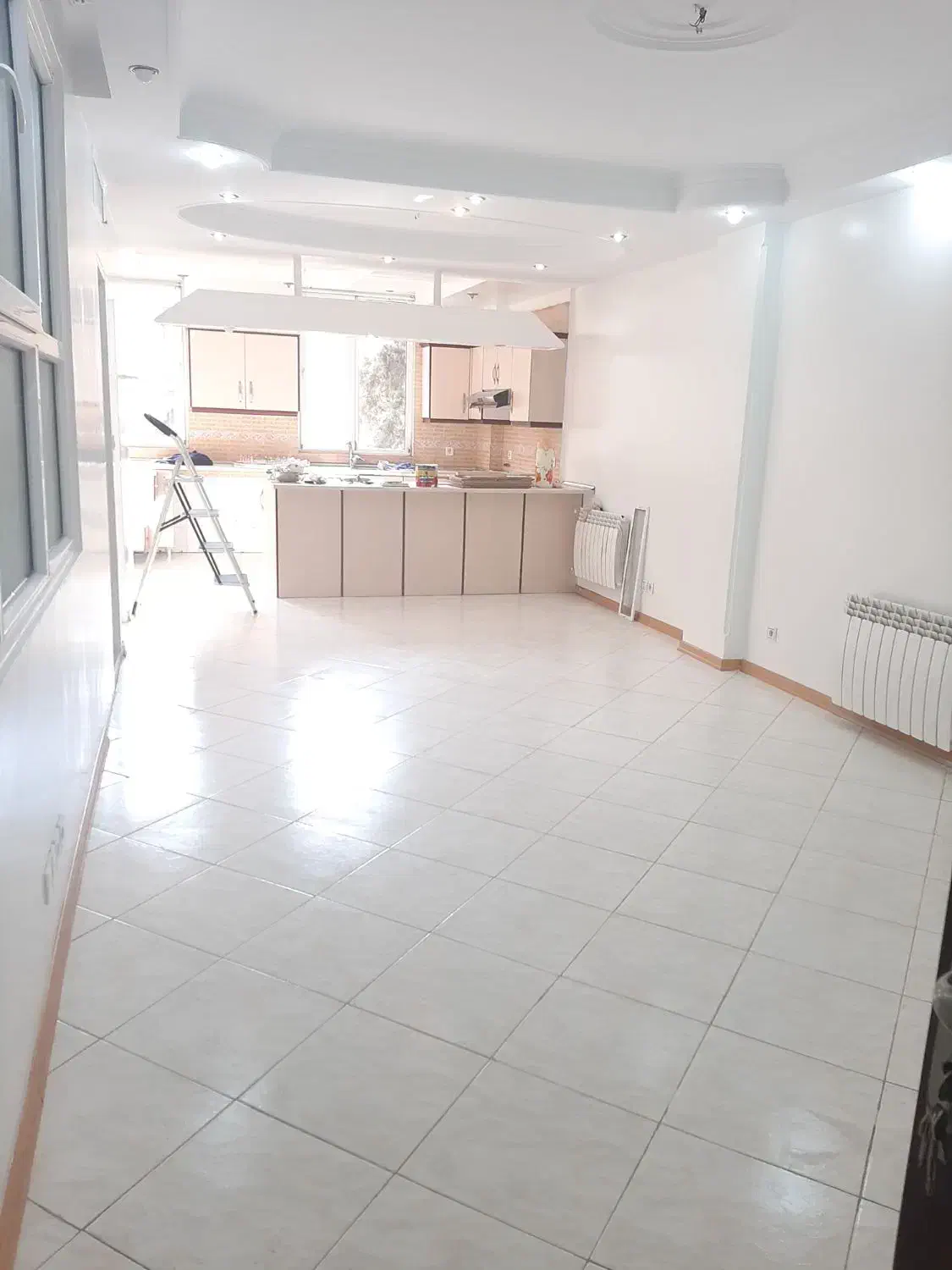 ۷۰متر.۱خواب .اکازیون خ معلم .حشمتیه