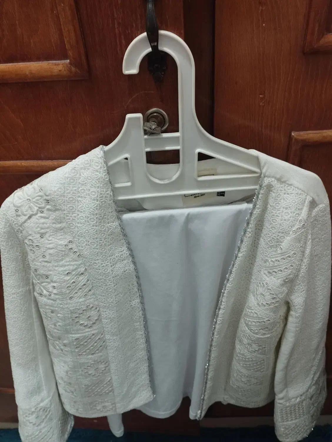 لباس|لباس|اهواز, یوسفی|دیوار