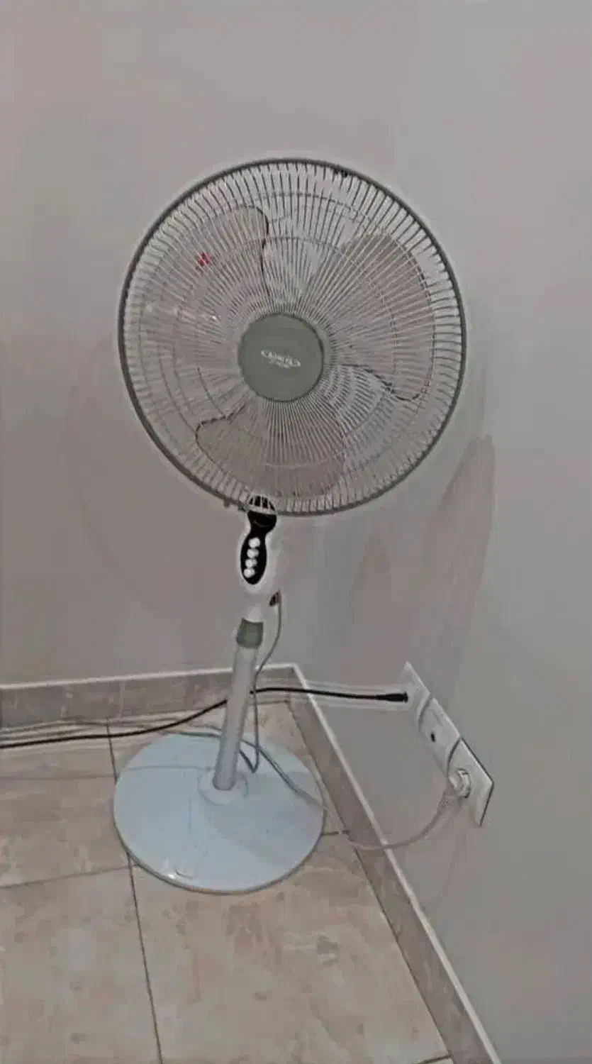 پنکه|پنکه و تصفیه‌کنندهٔ هوا|تهران, والفجر (افسریه)|دیوار