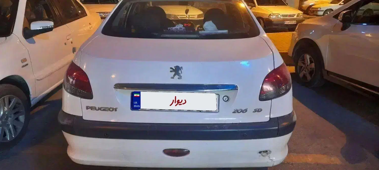 ۲۰۶ اس دی وی ۸ مدل ۹۵ رنگ سفید|خودرو سواری و وانت|مشهد, امام رضا (ع)|دیوار