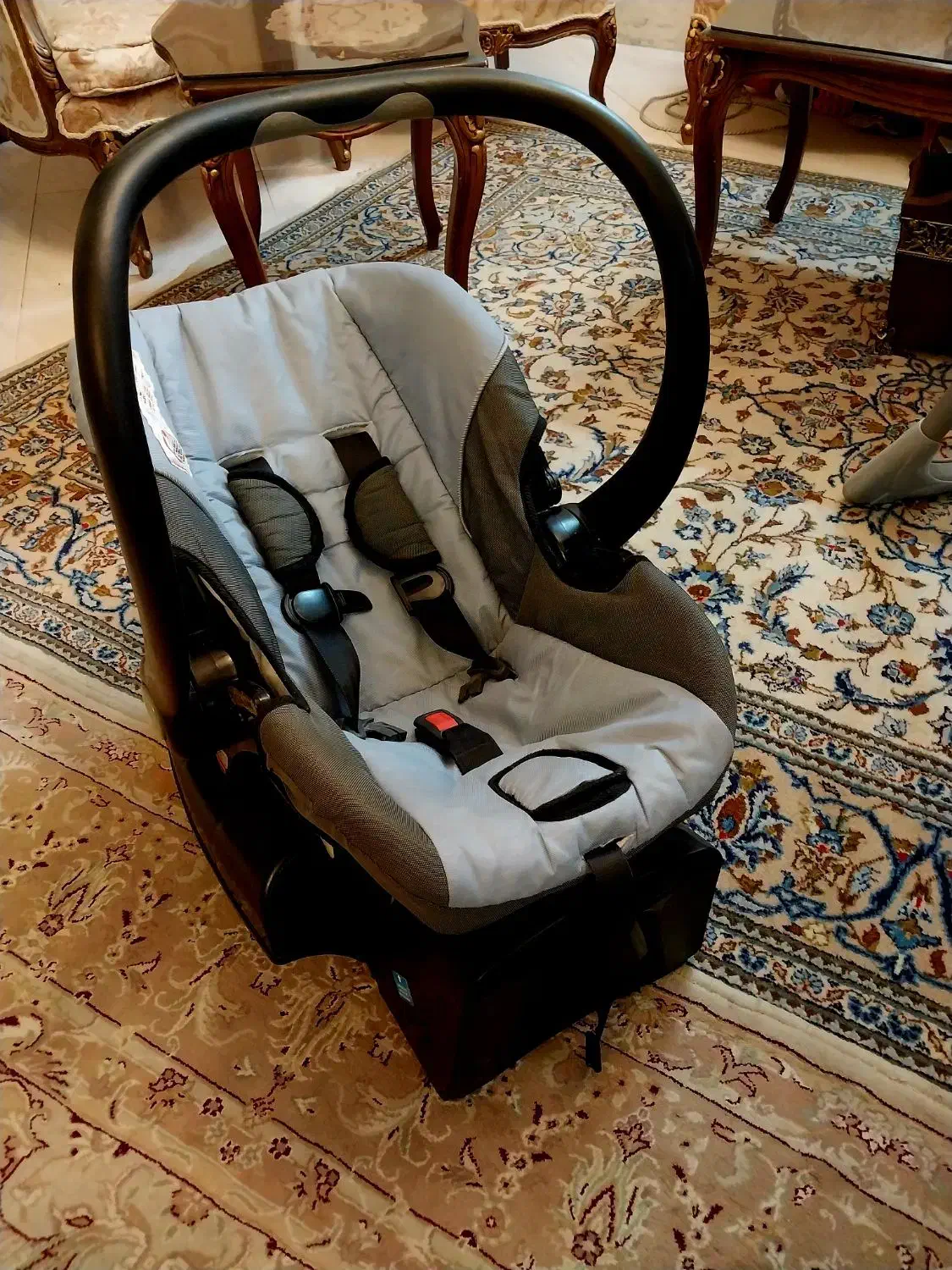 میز غدای کودک وکریر (وبیس) درحدنو مناسب سیسمونی|تخت و صندلی بچه|ابهر, |دیوار