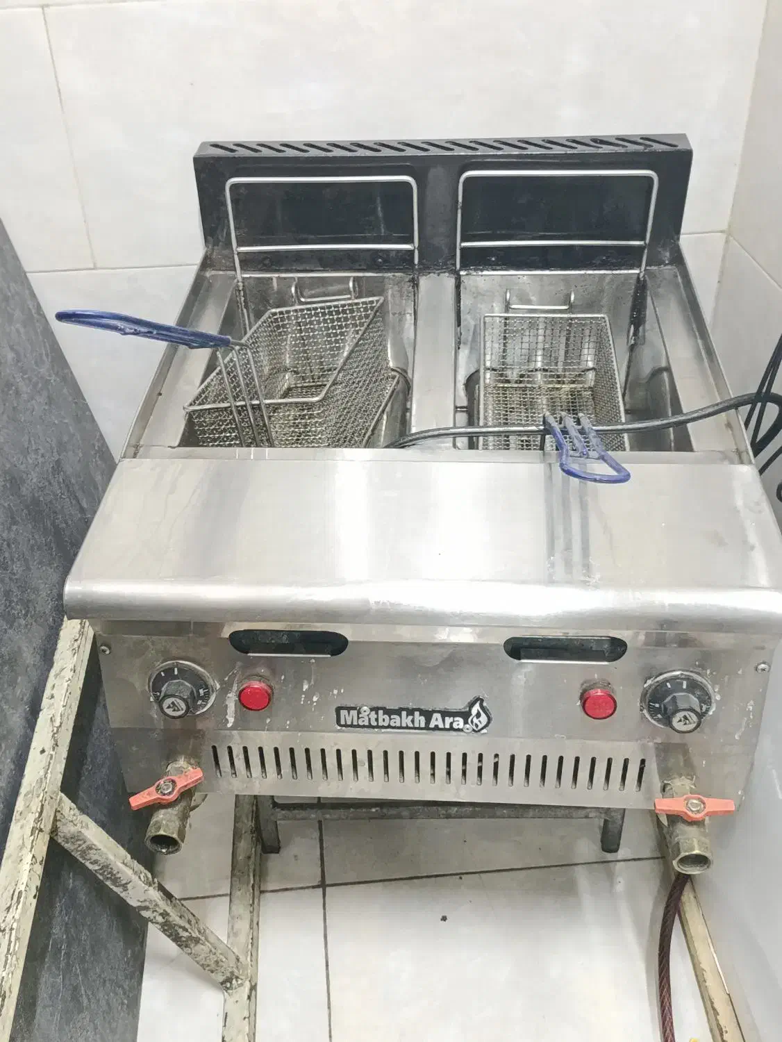 سرخ کن و فر صندوقی چلنیوم یرالما|کافی‌شاپ و رستوران|تبریز, |دیوار