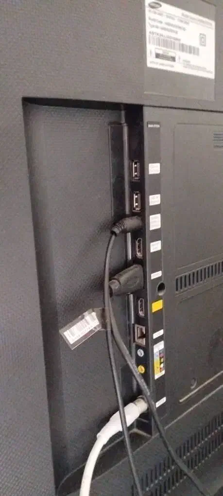 تلویزیون 50 UHD 4K سامسونگ|تلویزیون و پروژکتور|اسدآباد, |دیوار