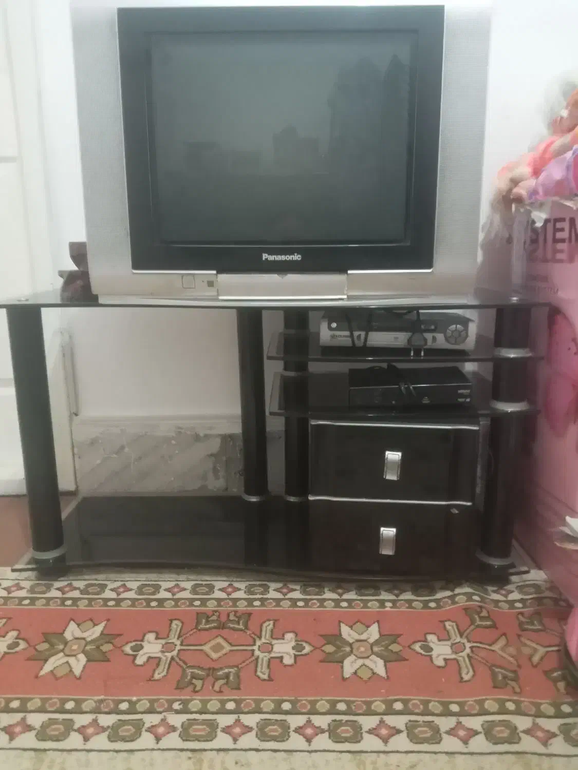 تلویزیون میز تلویزیون|تلویزیون و پروژکتور|زاهدان, |دیوار