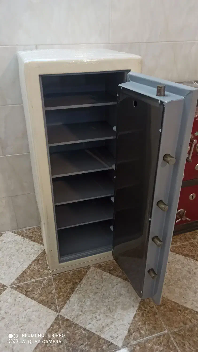 گاوصندوق کلینیک ترک اعتیاد|ابزارآلات|مینودشت, |دیوار