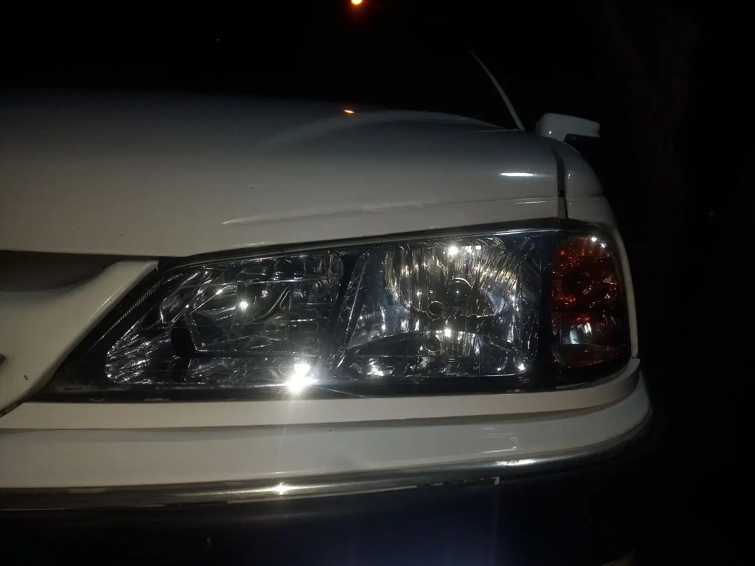 چراغ جلو*خطر عقب*|قطعات یدکی و لوازم جانبی|کاشمر, |دیوار