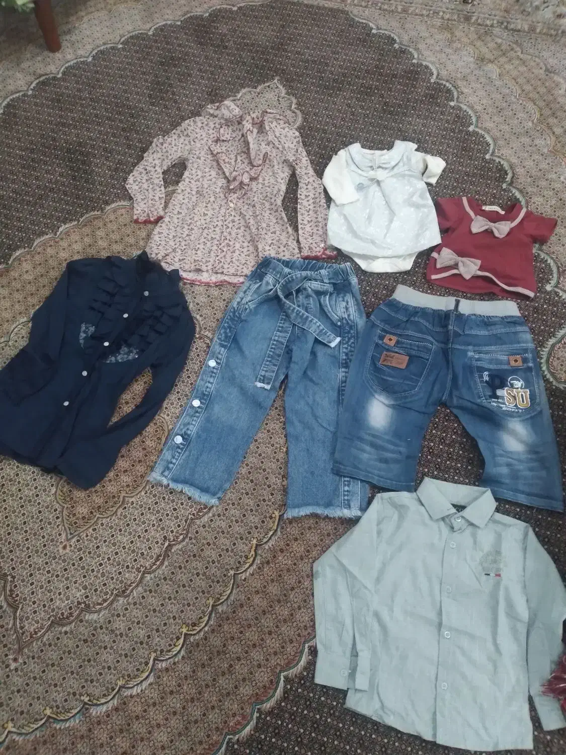 تعدادی لباس دخترانه و پسرانه نو|کفش و لباس بچه|مشگین شهر, |دیوار