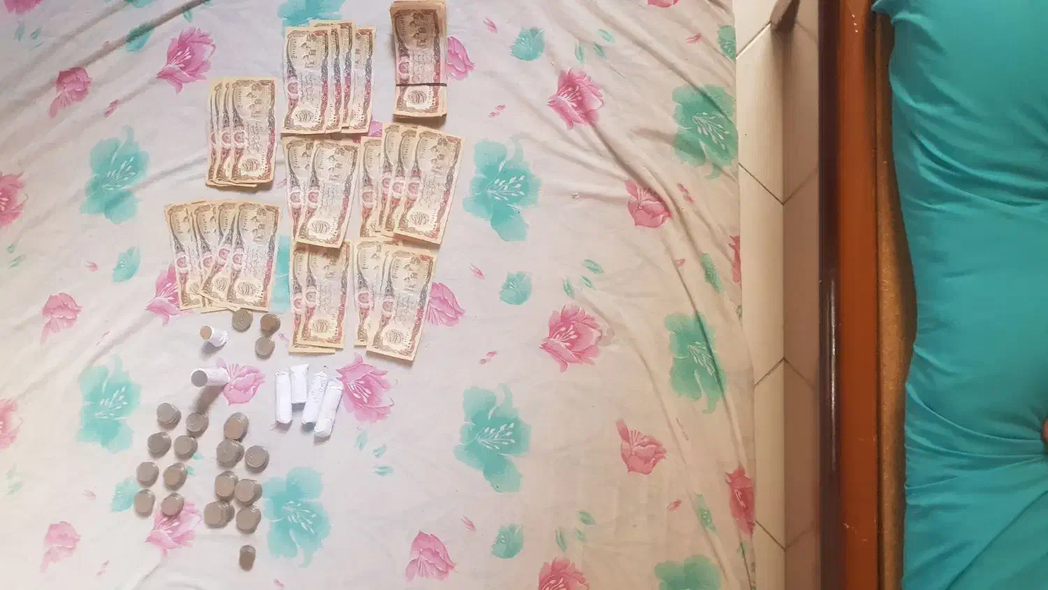 سکه جمهوری تمام مناسبتها ویادبودهاوهزارافغان قدیم|کلکسیون سکه، تمبر، اسکناس|تهران, شهر زیبا|دیوار