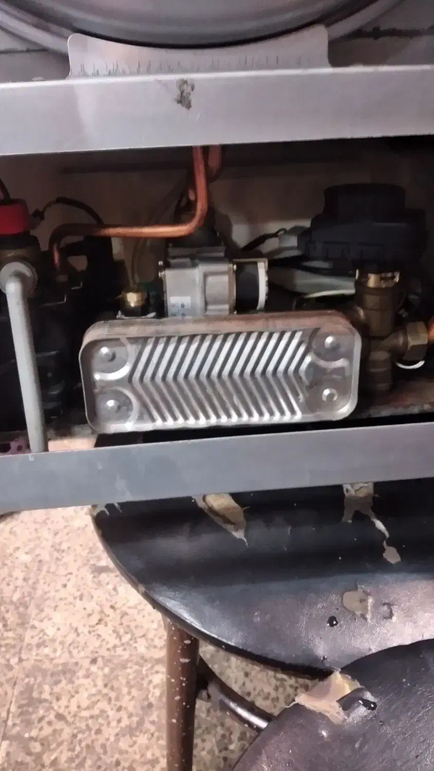 پکیج تاچی|آبگرمکن، پکیج، شوفاژ|بندر انزلی, بی بی حوریه|دیوار