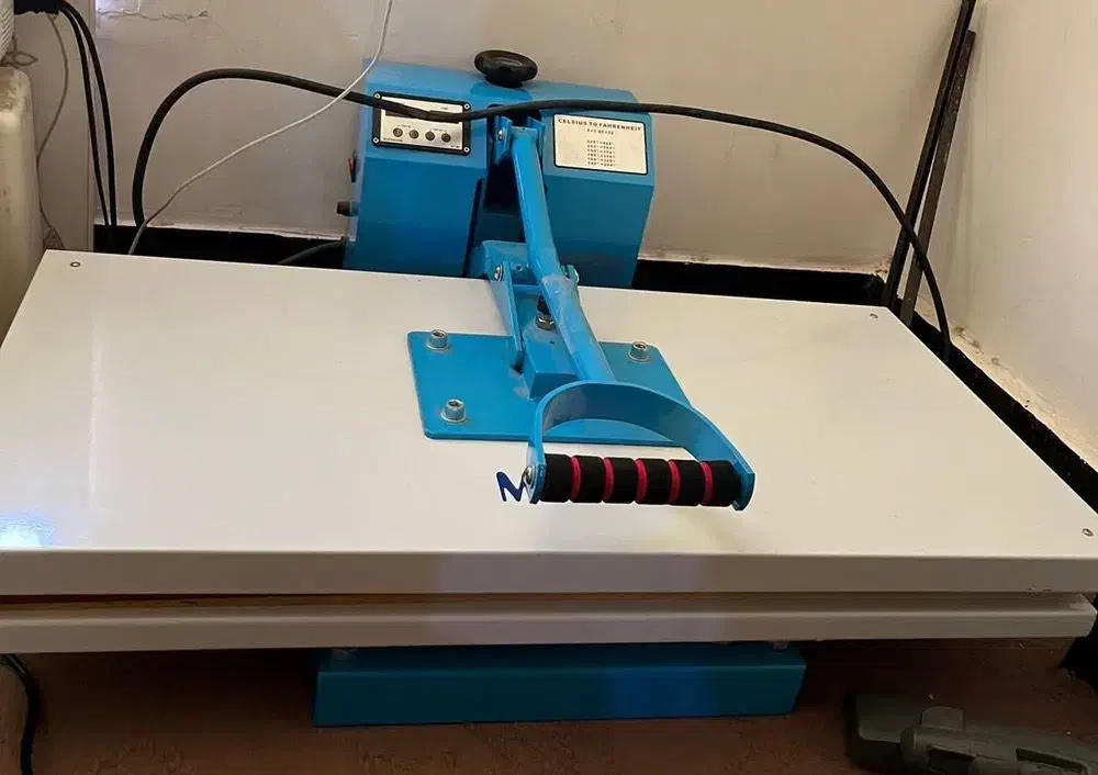 دستگاه پرس نگین سایز 40/80|چرخ خیاطی و ریسندگی|بندرعباس, |دیوار