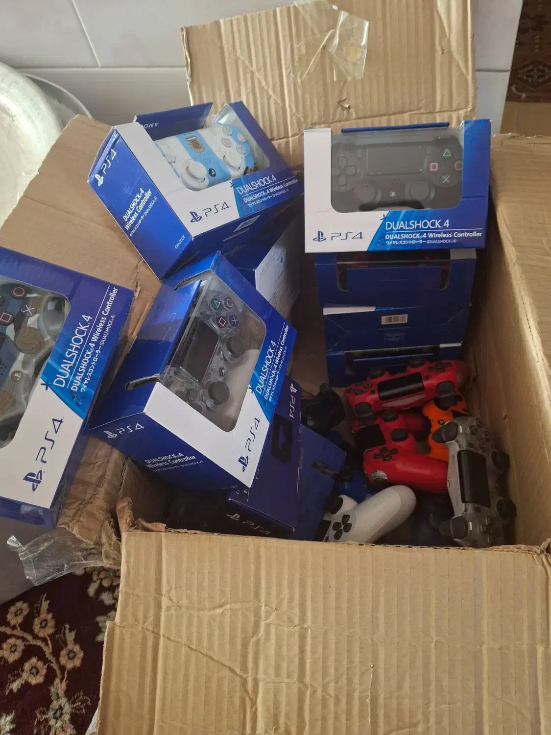 دسته ps4|کنسول، بازی ویدئویی و آنلاین|سبزوار, طبرسی (جعفرآباد)|دیوار