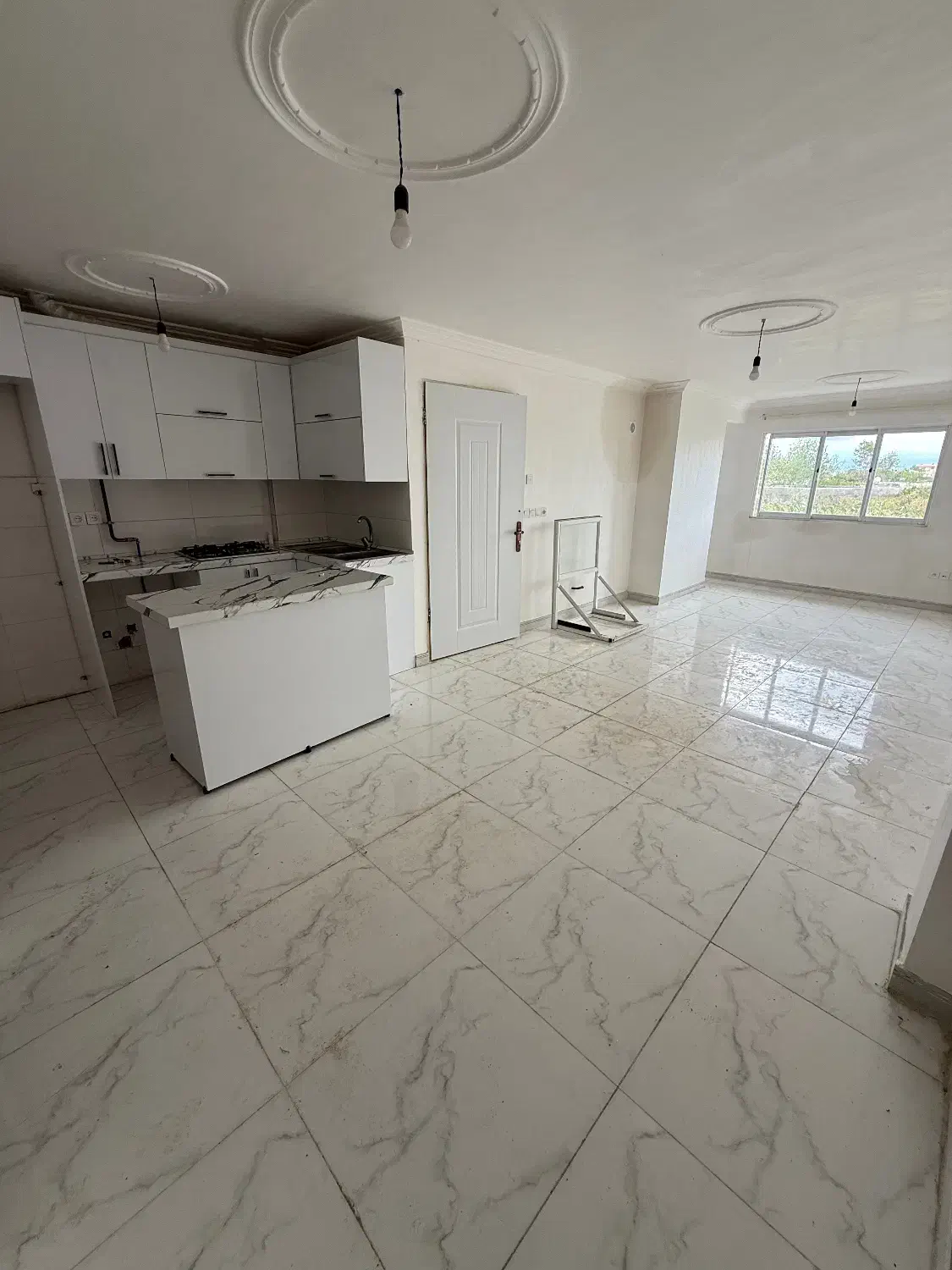 ۲ خوابه ۶۰ متری طبقه اول قلنامه ای نسخ|فروش آپارتمان|رشت, عینک|دیوار