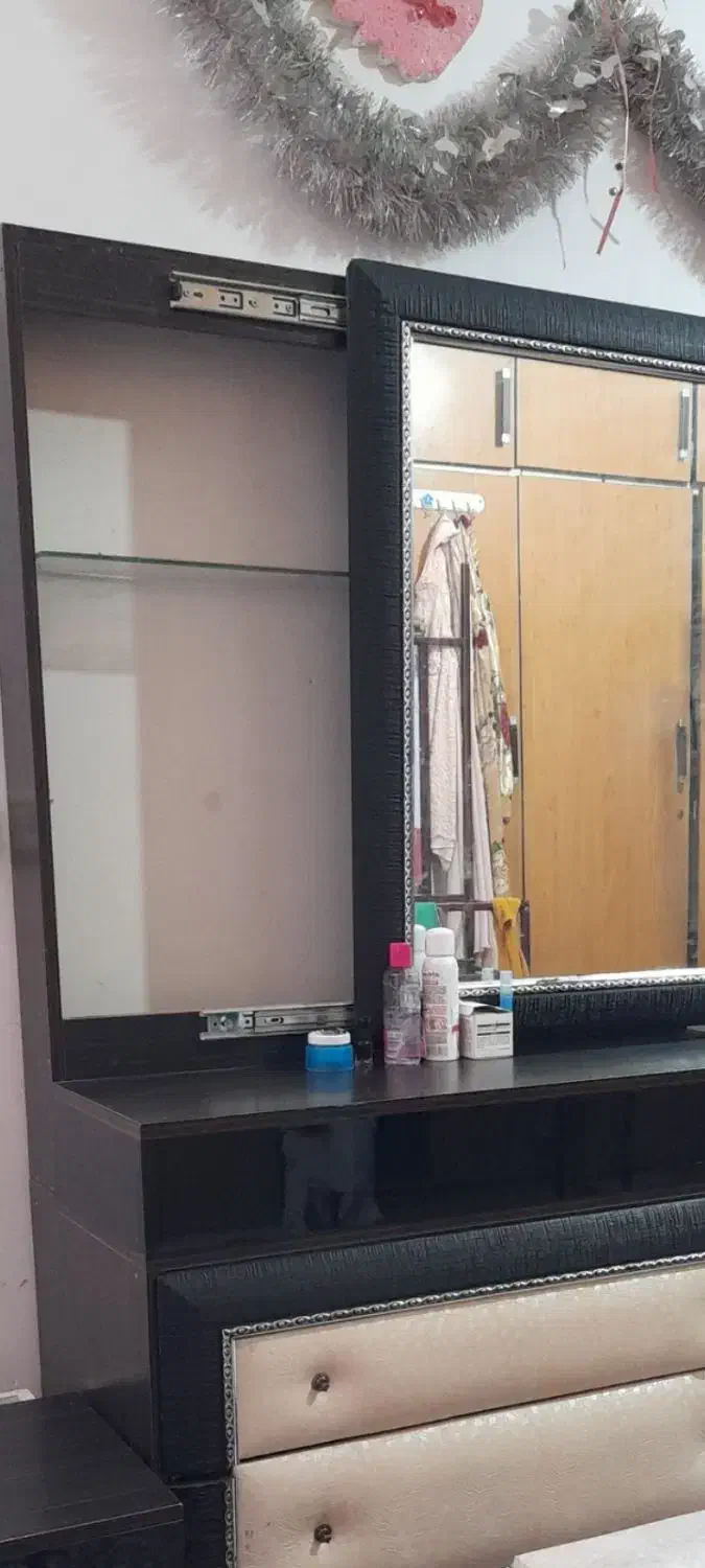 آینه. تمیز|بوفه، ویترین، کنسول|اهواز, عین ۲|دیوار