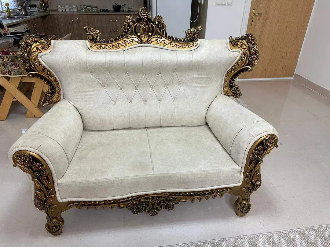 مبل سلطنتی|مبلمان خانگی و میز عسلی|لاهیجان, کوه بیجار|دیوار