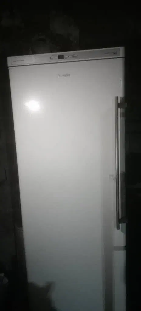 یخچال و فریزر و وسایله دیگر منزل ....کارکرده|یخچال و فریزر|اهواز, پردیس دو|دیوار