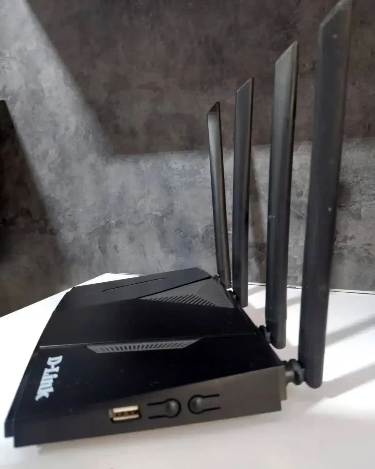 مودم m960 دی لینک چهار انتن 4G سیم کارت خور x21|مودم و تجهیزات شبکه|بوشهر, |دیوار