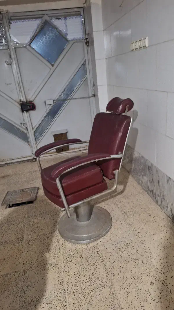 صندلی آرایشگاه|آرایشگاه و سالن‌های زیبایی|قزوین, |دیوار