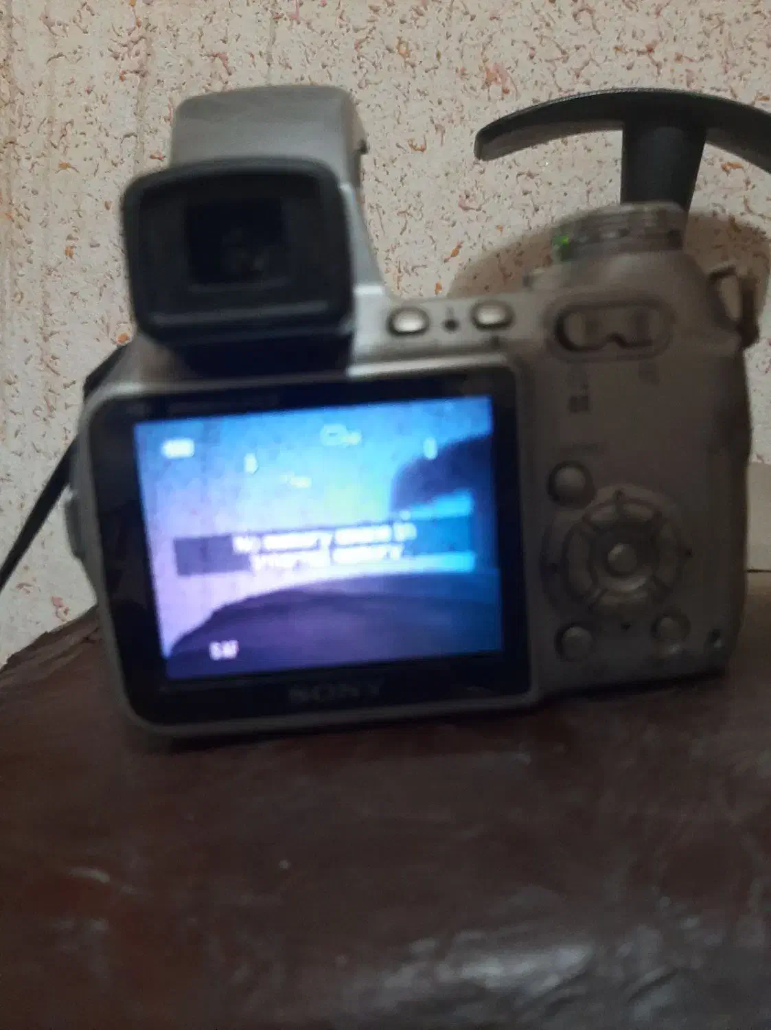 دوربین عکاسی وفیلم برداری سونی.|دوربین عکاسی و فیلم‌برداری|قم, زنبیل آباد|دیوار