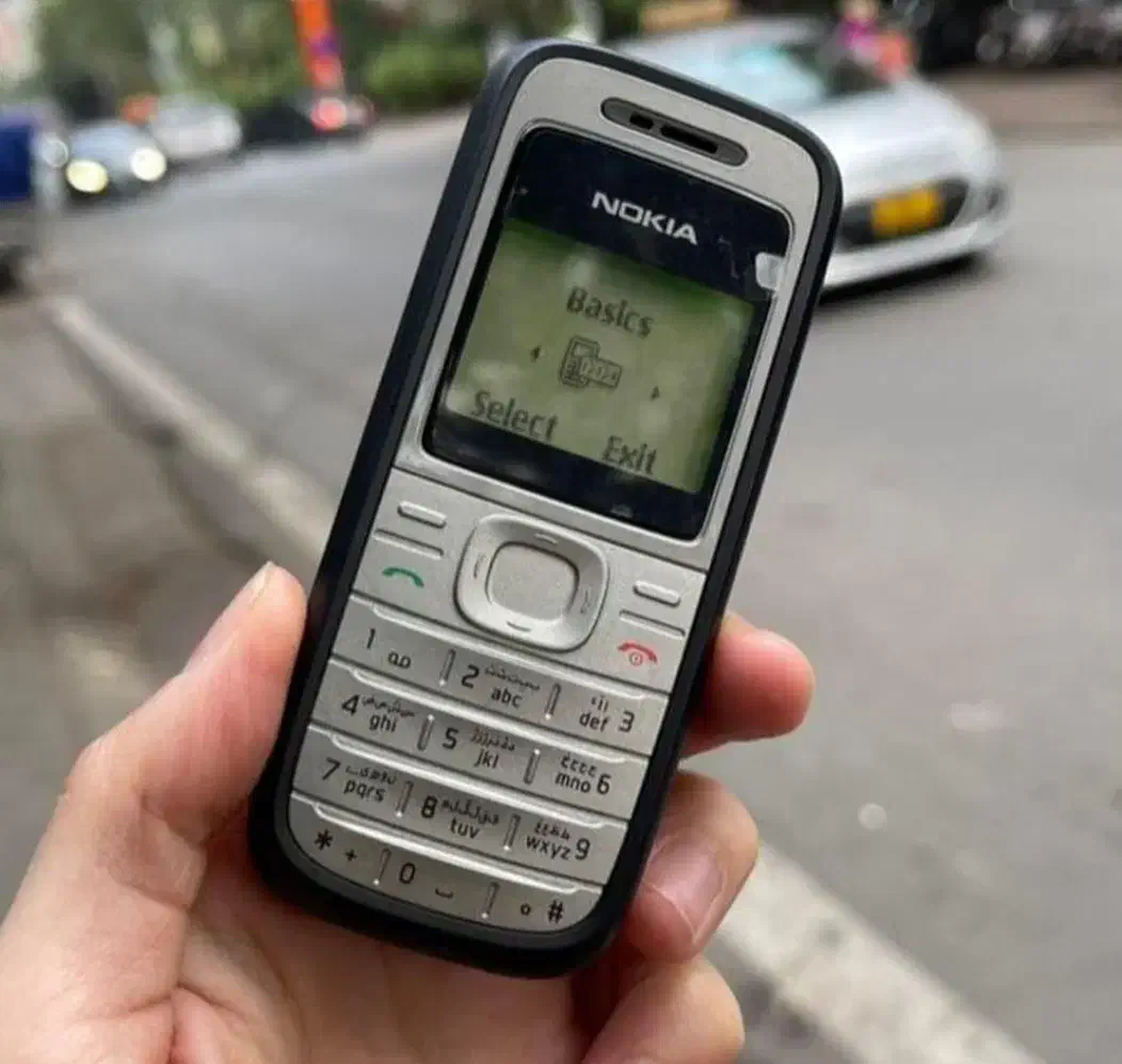 گوشی ۱۲۰۰اصلی فلاند|موبایل|گلبهار, شهر جدید گلبهار|دیوار