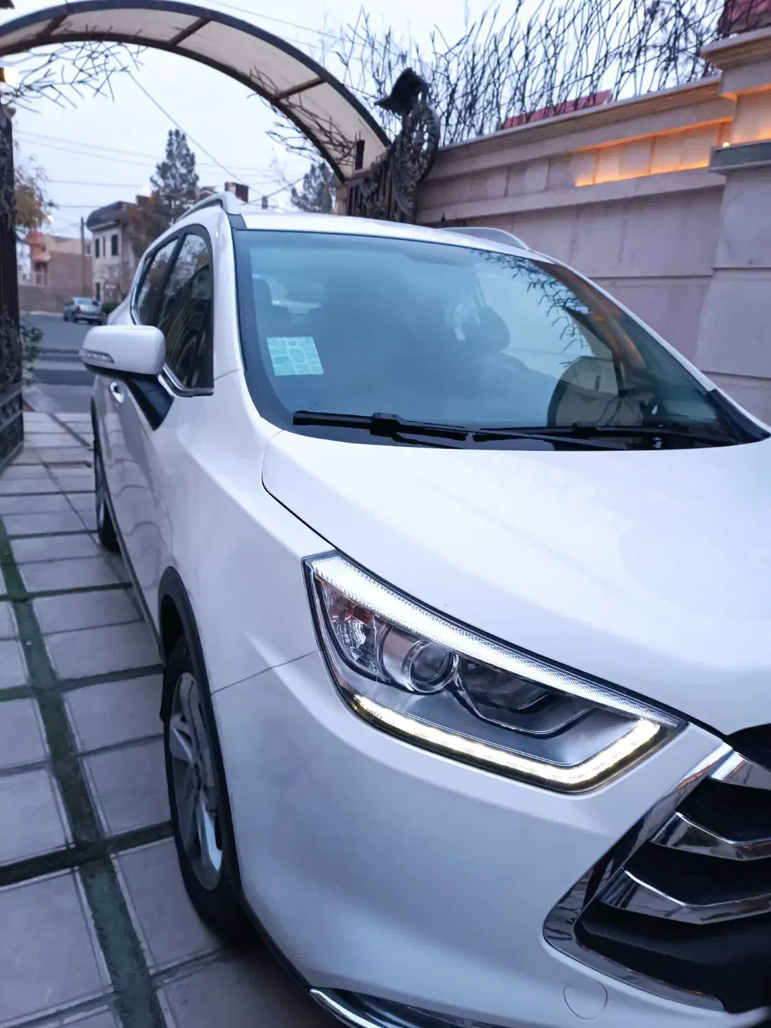 جک S3   مدل 1401 سفیددر حد صفر اتومات|خودرو سواری و وانت|تهران, ستارخان|دیوار