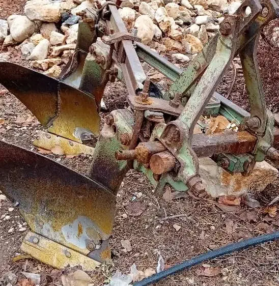 گاو آهن 3خیش|ماشین‌آلات صنعتی|چیتاب, |دیوار