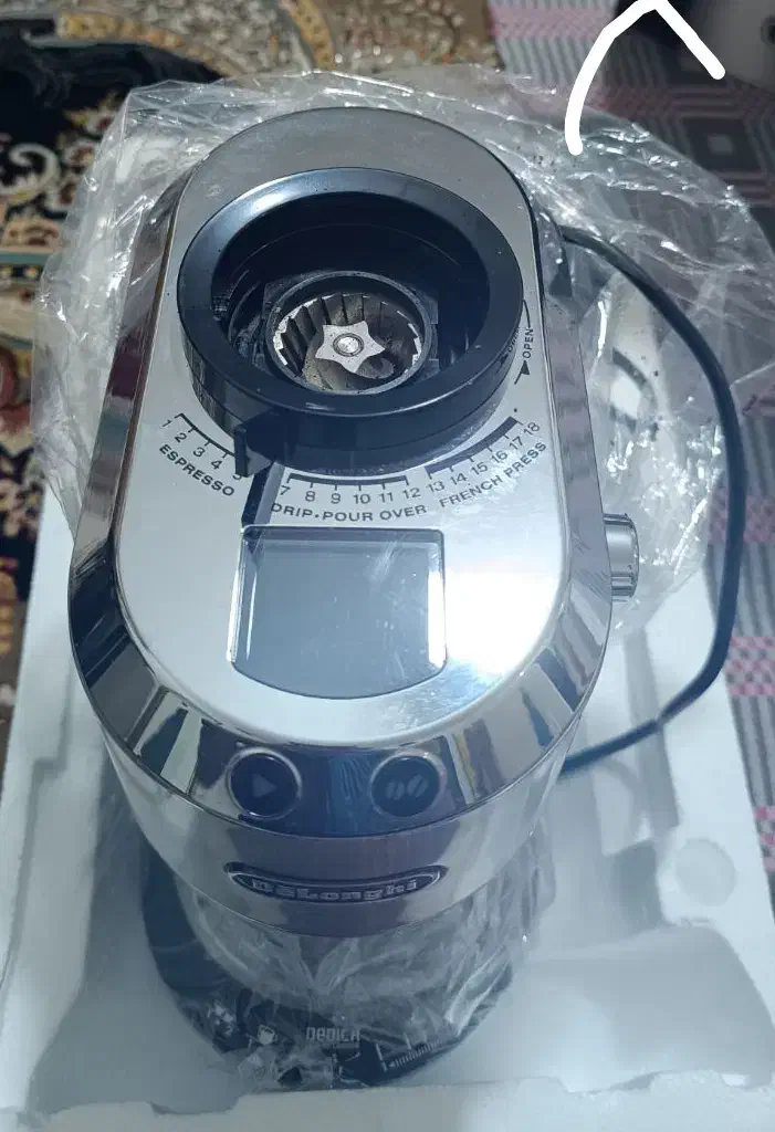 دستگاه آسیاب دلونگی در حد نو|سماور، چای‌ساز، قهوه‌ساز|پردیس, فاز ۱۱|دیوار