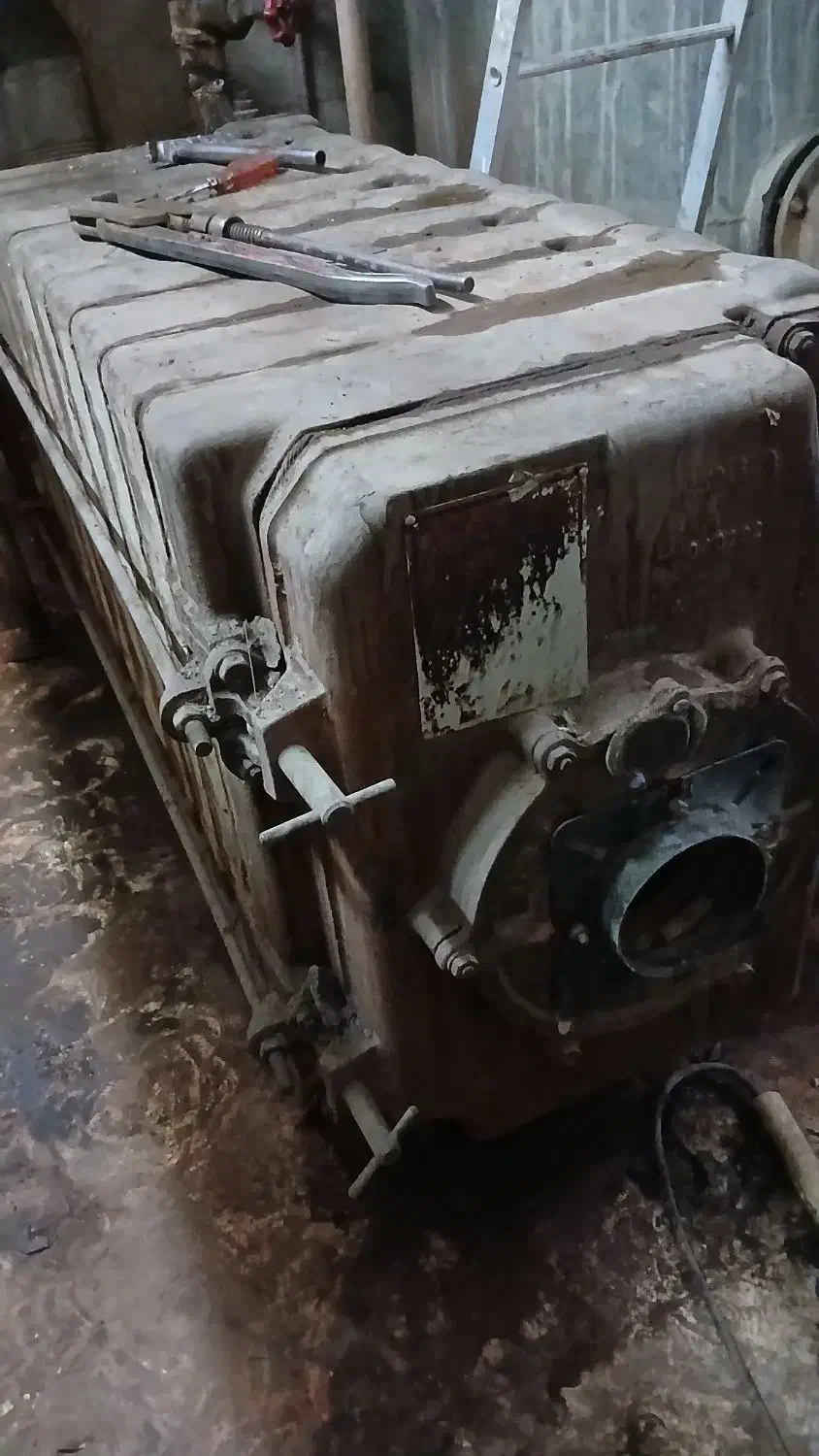 دیگ شوفاژکار ۴۰۰ ۱۰پره|ماشین‌آلات صنعتی|مشهد, کوشش|دیوار