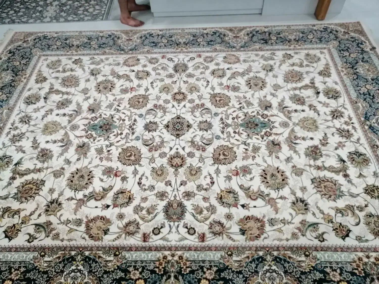 فرش 12 متری 700 شانه|فرش|مشهد, کوی سیدی|دیوار