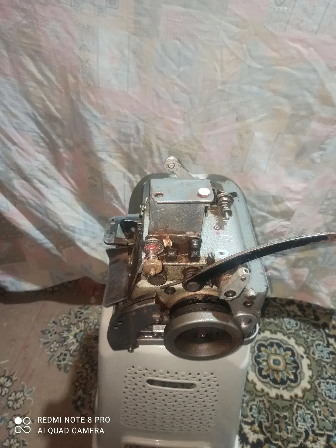 یک عدد چرخ زیگزاگ در حد نو بدون دینام و میز|ماشین‌آلات صنعتی|برزک, |دیوار