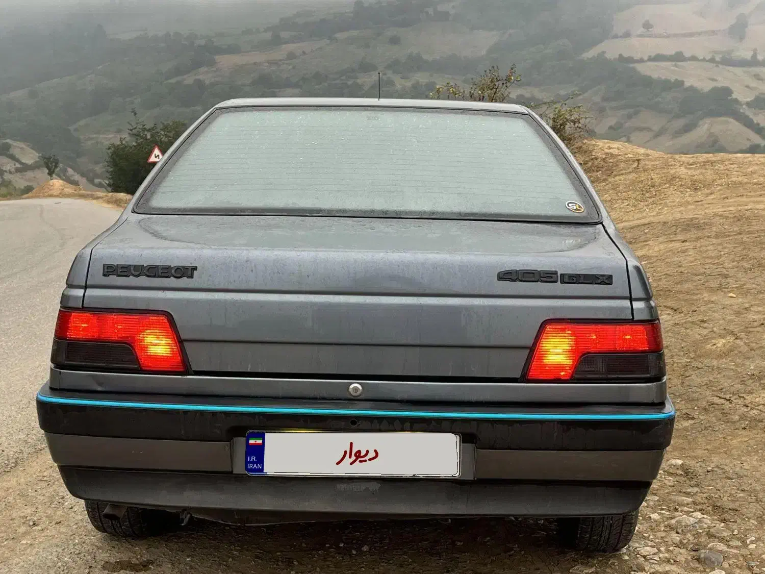پژو ۴۰۵ مدل ۹۷ تقریبا بی رنگ|خودرو سواری و وانت|ساری, |دیوار