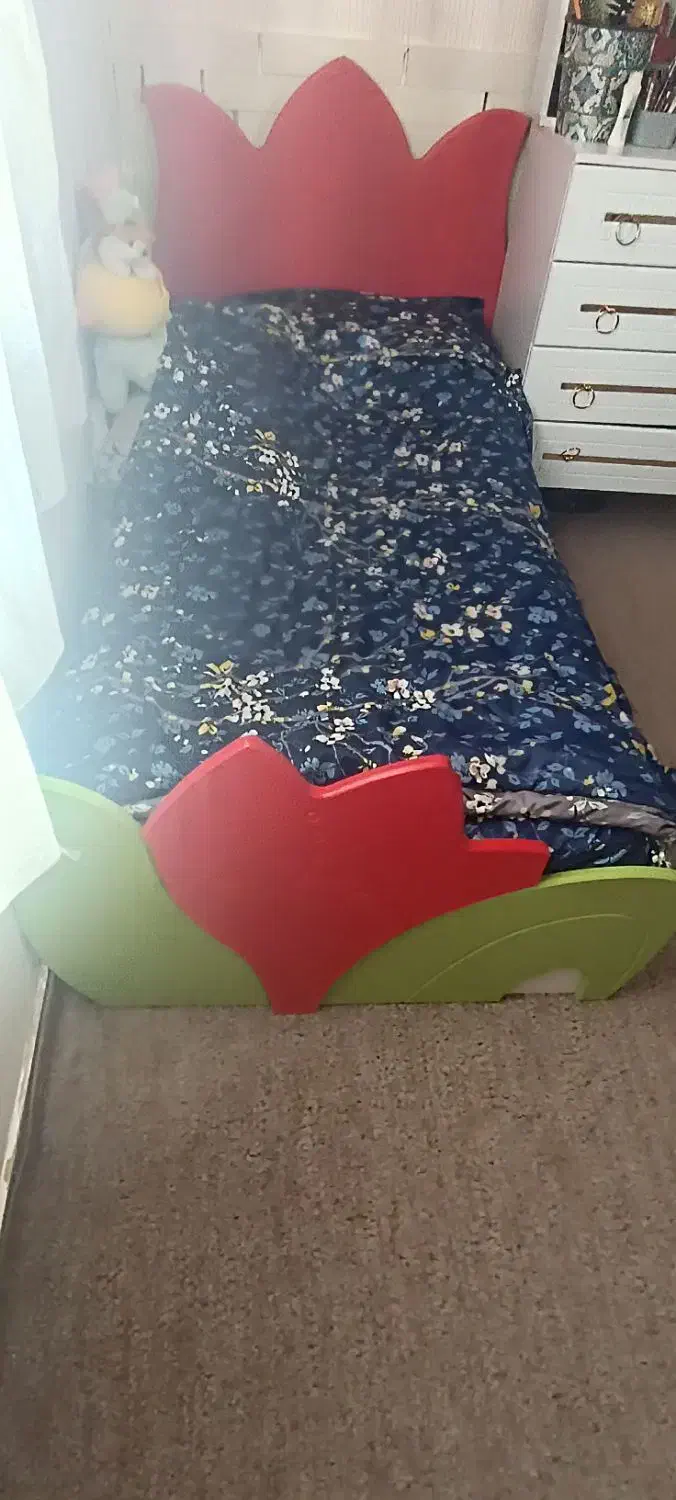 تخت و کمد|تخت و سرویس خواب|قروه, |دیوار