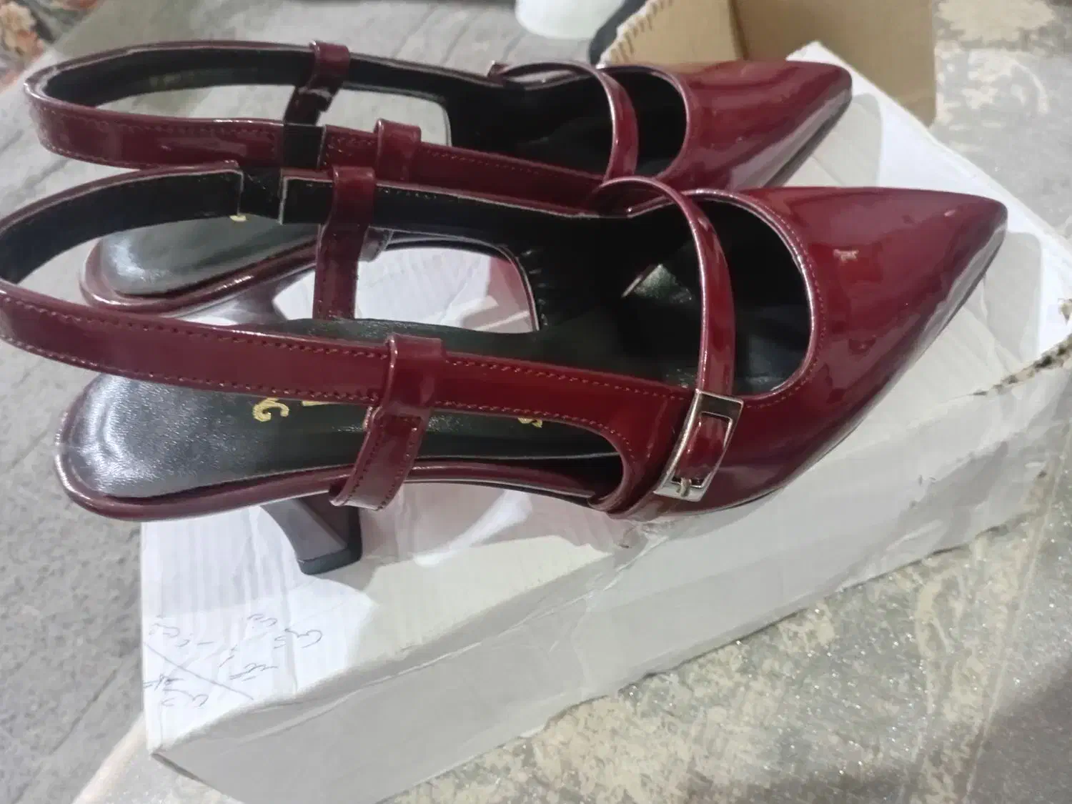 کفش ورنی مجلسی رنگ چری سایز۳۷|کیف، کفش، کمربند|میانه, |دیوار