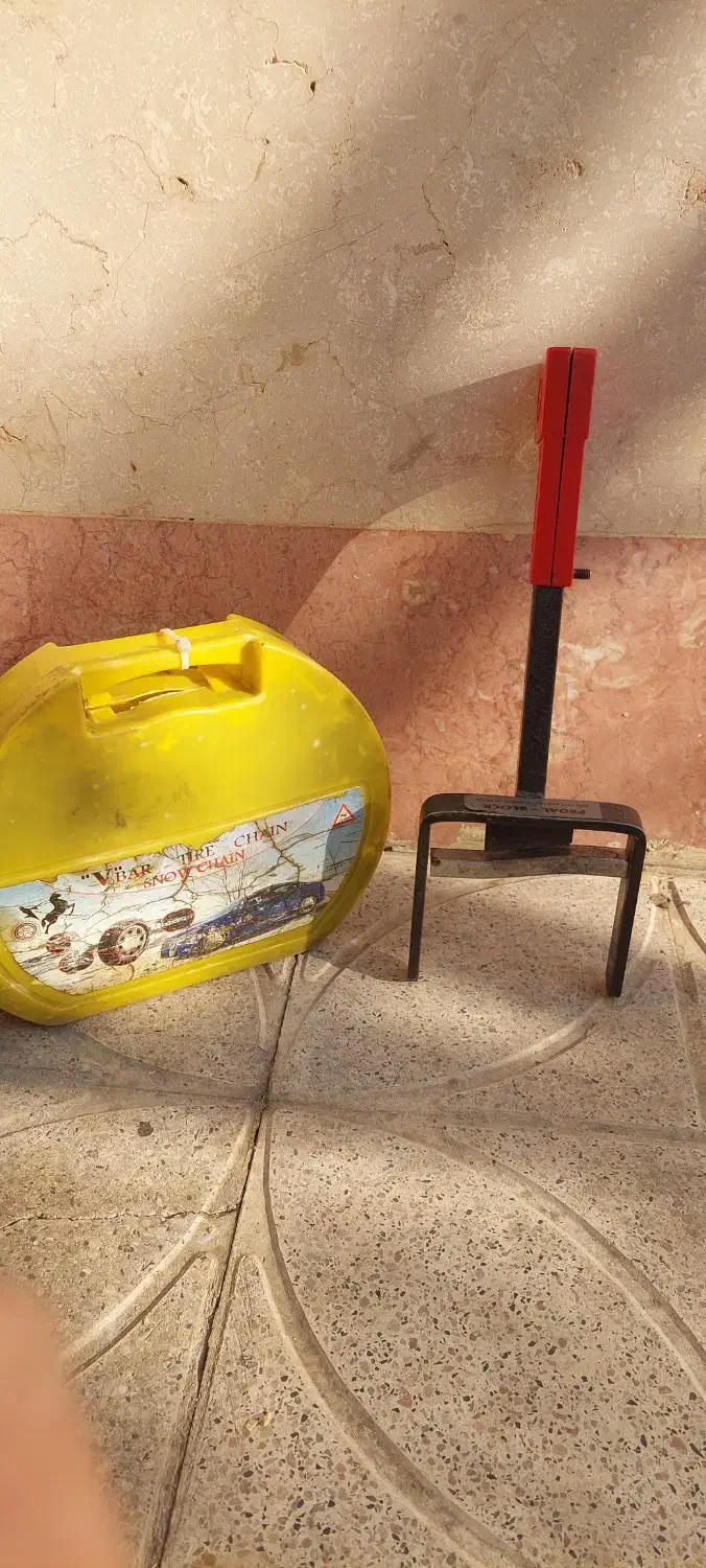 قفل پدال و زنجیر چرخ|قطعات یدکی و لوازم جانبی|کرج, گلشهر|دیوار