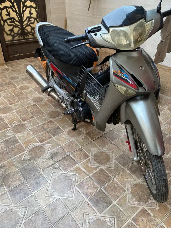 پیشرو لاکی ۱۲۵ فنی درجه یک|موتورسیکلت|اهواز, کوروش|دیوار