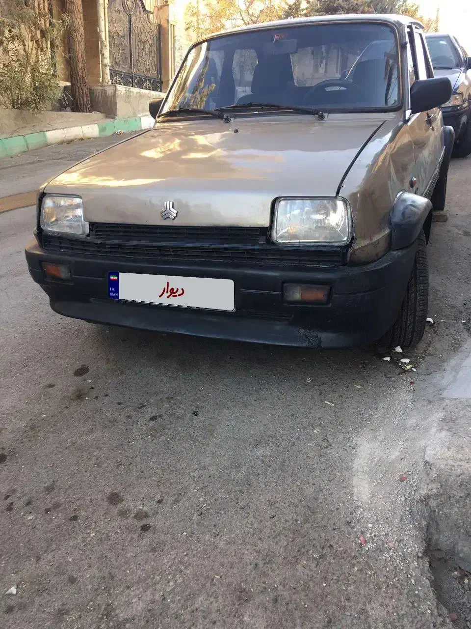 رنو پی کی|خودرو سواری و وانت|بومهن, |دیوار