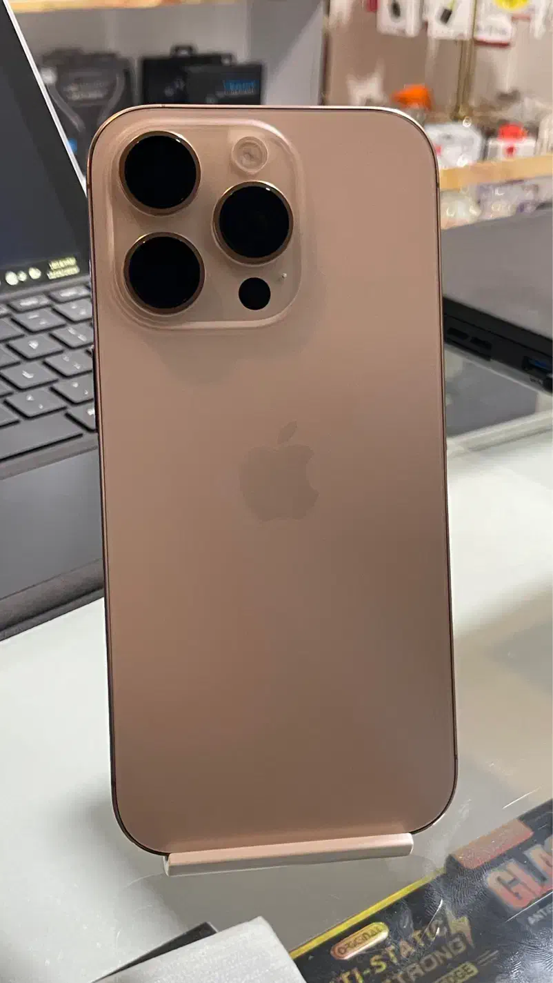 iPhoen 16 Pro 128|موبایل|تبریز, |دیوار