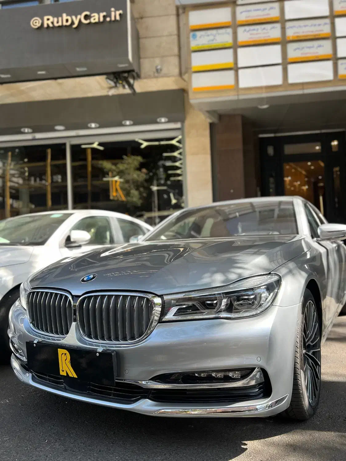 بی ام و ۷۳۰ مدل ۲۰۱۷ - BMW 730 li|خودرو سواری و وانت|تهران, زعفرانیه|دیوار