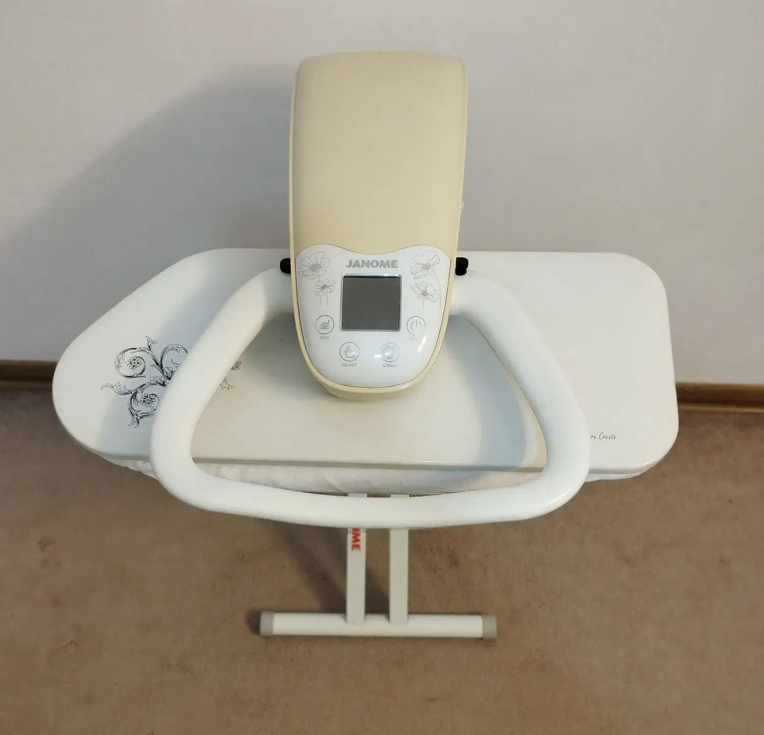 اتو پرس ژانومه درحدنو|اتو و لوازم اتو|قم, پردیسان|دیوار