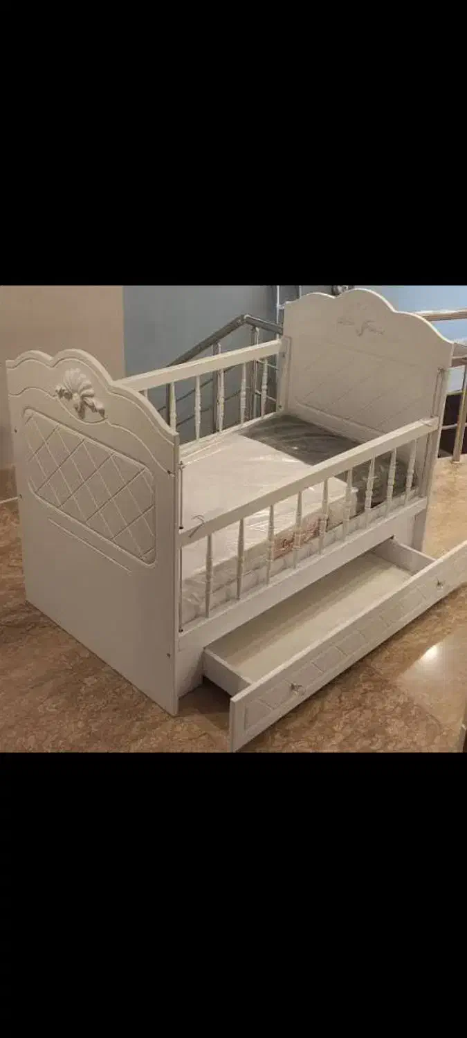 تخت نوزاد و کودک|تخت و سرویس خواب|قزوین, |دیوار