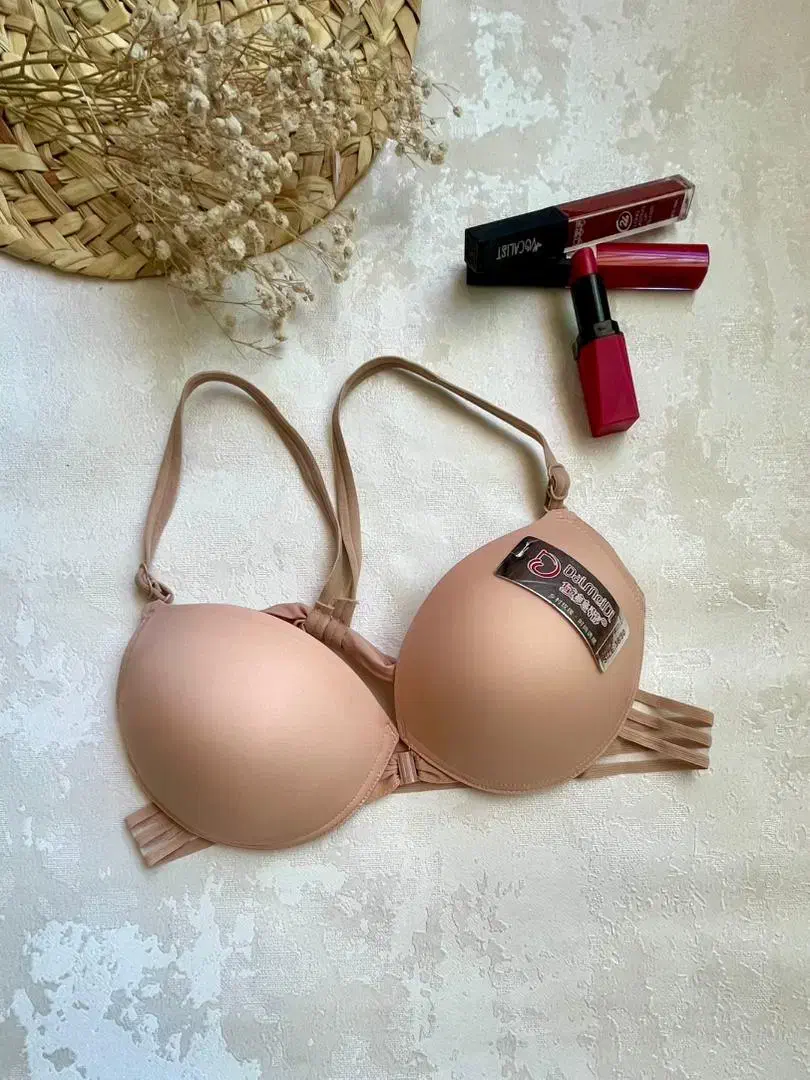 سوتین تک جلو‌ بازشو|لباس|شیراز, دارالرحمه|دیوار