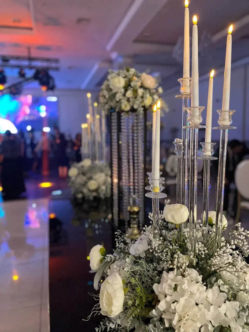 تالار تشریفات مجلل غرب|خدمات پذیرایی، مراسم|اندیشه, اندیشه فاز ۳|دیوار