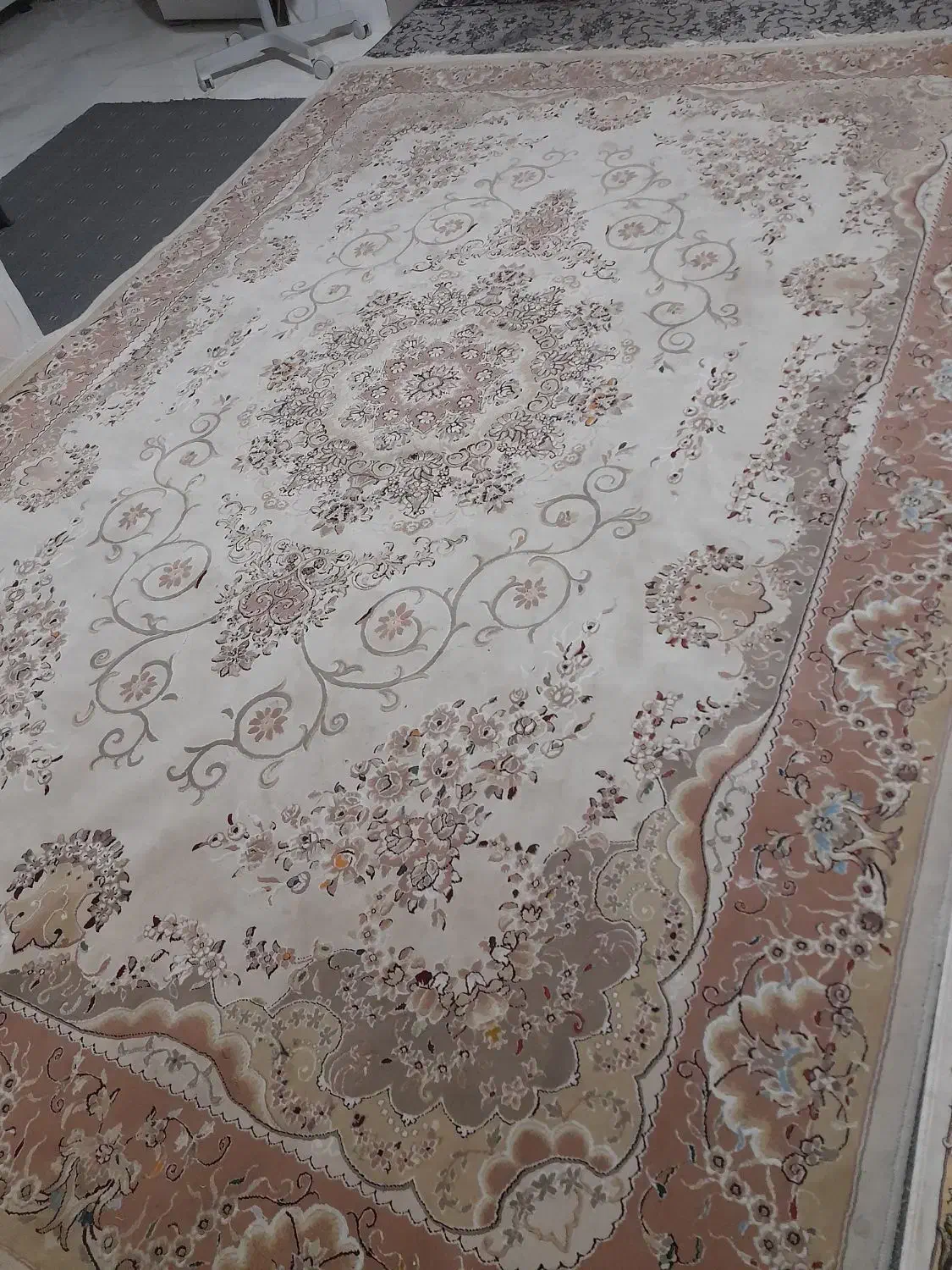 فرش ۹ متری|فرش|فریدونشهر, |دیوار