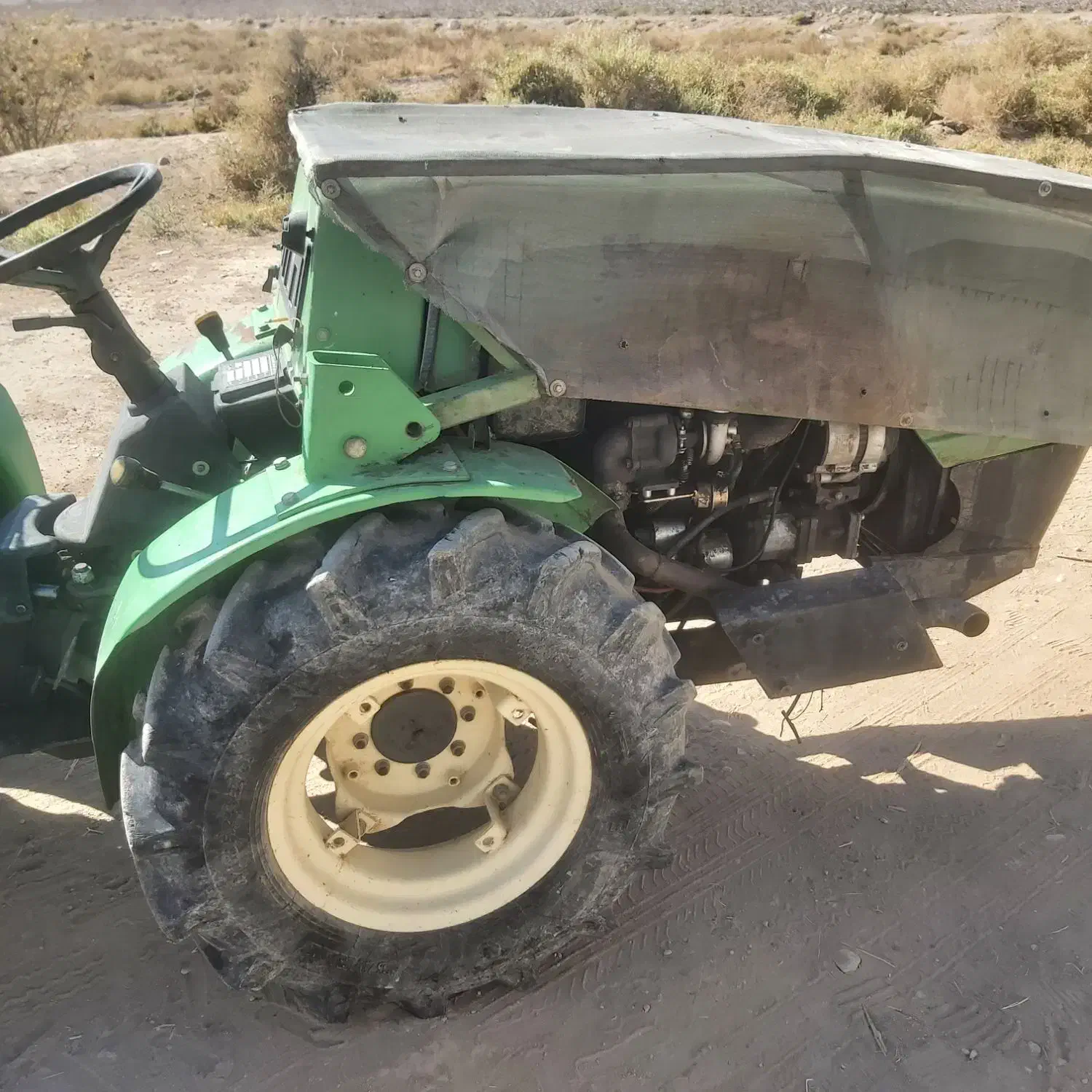 تراکتور گلدونی کمرشکن باغی یورو پارس۴۲۰ سیرجان|خودرو سنگین|شهر بابک, |دیوار