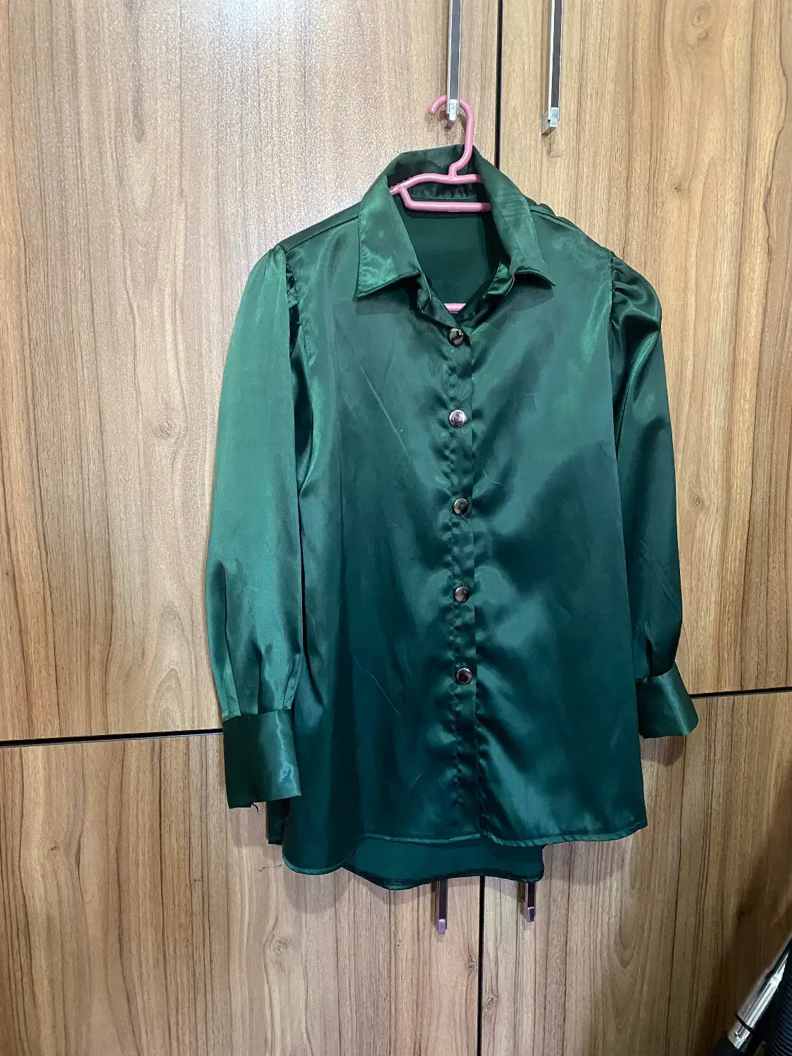 شومیز|لباس|دماوند, مسکن مهر گیلاوند|دیوار