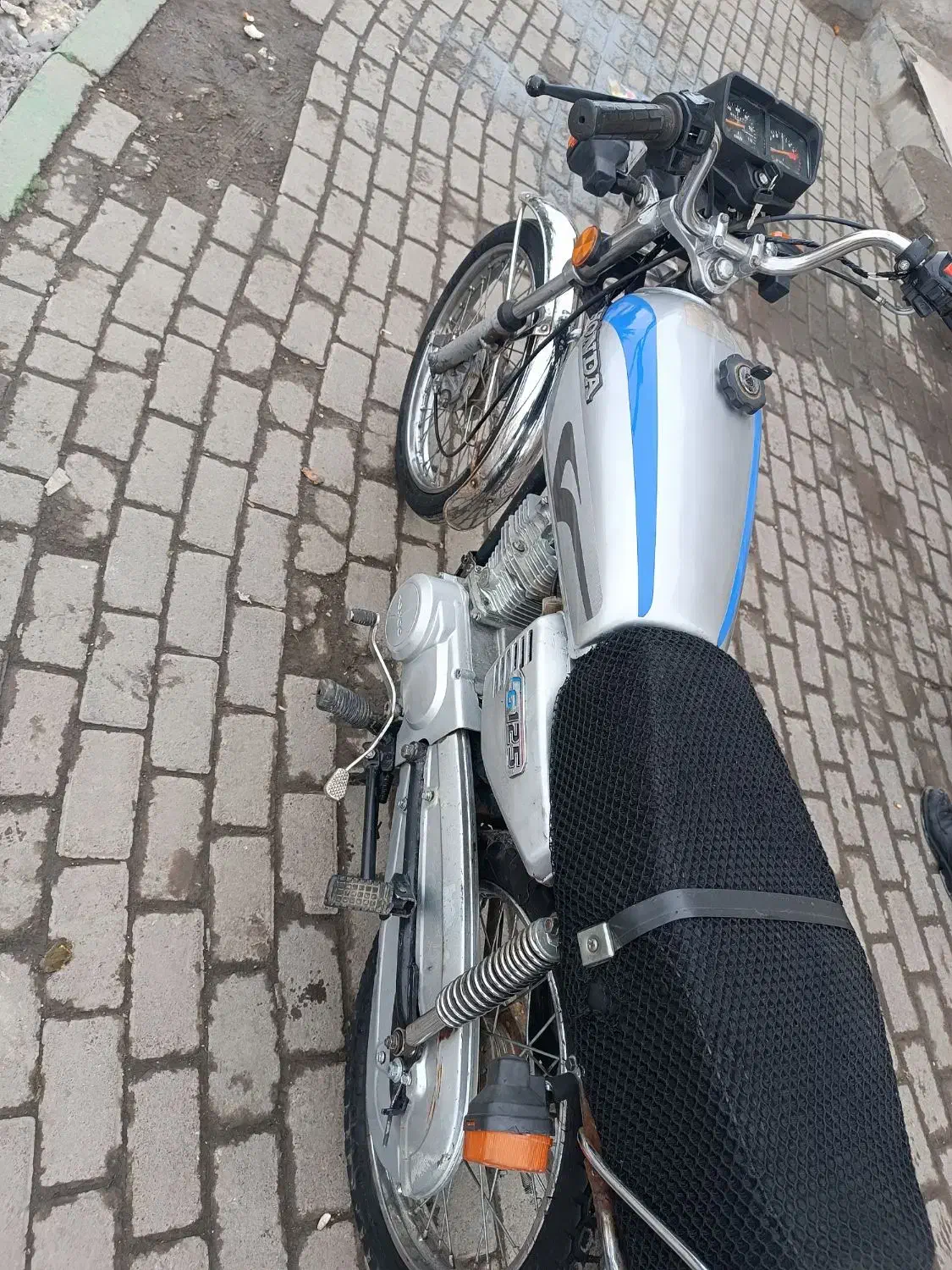 85 تمیز|موتورسیکلت|مشهد, شهید قربانی|دیوار