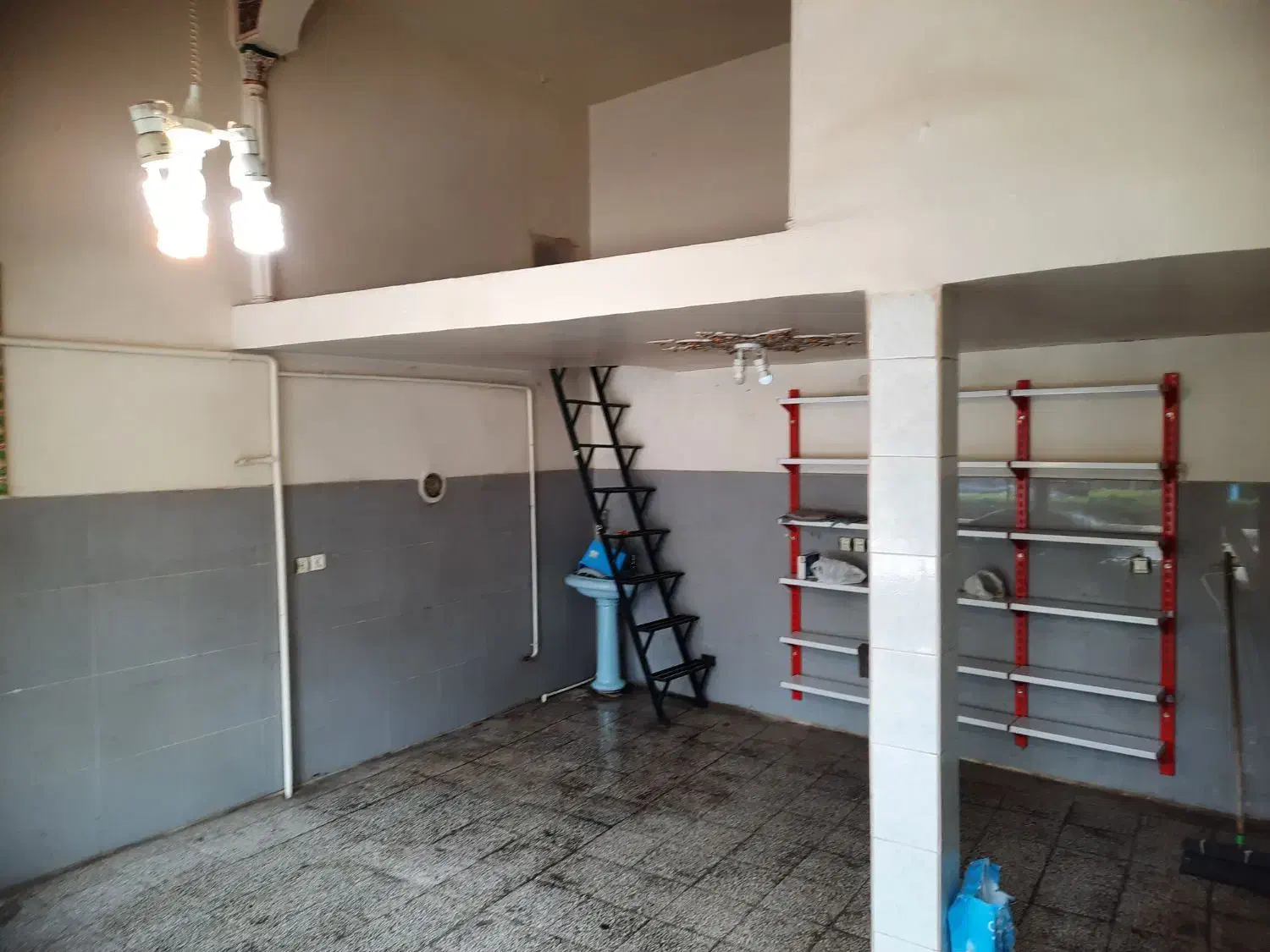 فروش واحد مسکونی و مغازه ۱۳۸ متری|فروش مغازه و غرفه|خوی, |دیوار