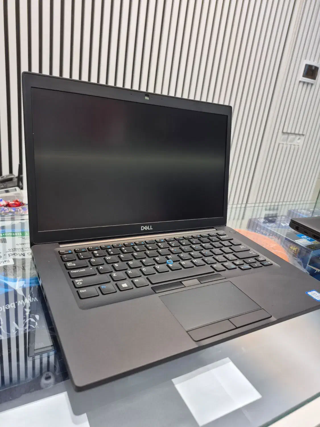 لپ تاپ Dell i7 نسل هشت 16 گیگ رم|رایانه همراه|کرمانشاه, |دیوار