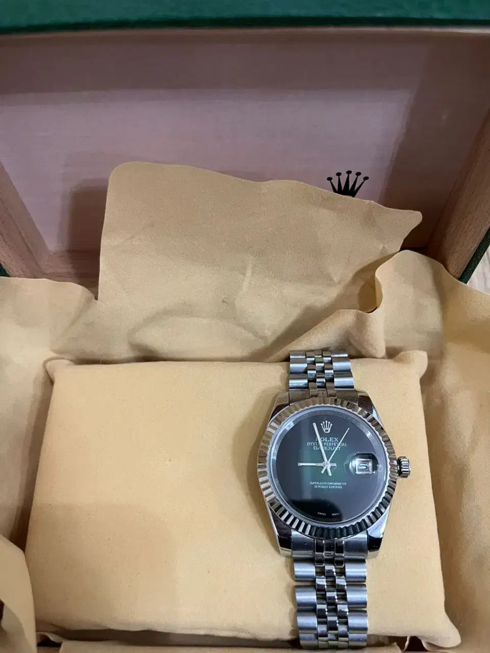 ساعت اورجینال و کاملا نو|ساعت|رشت, شهرک قدس|دیوار