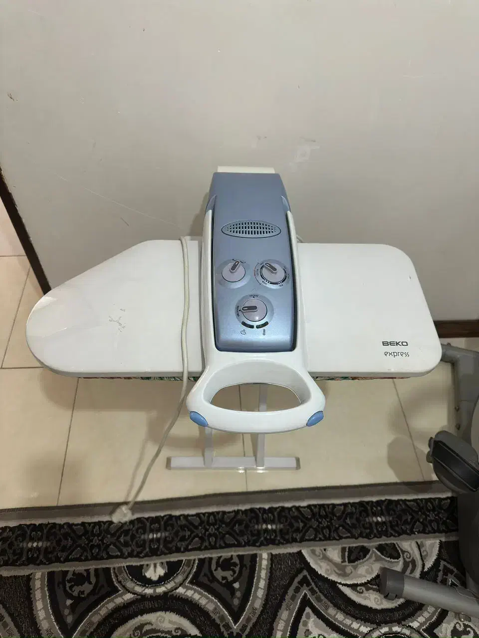 اتو پرسی پایه دار اصل مارک Beko|اتو و لوازم اتو|بهارستان, |دیوار